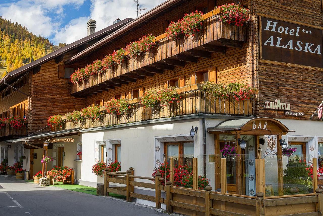 Hotel Alaska Livigno Exterior photo